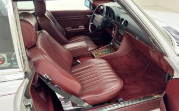 Mercedes-benz-560sl-1987-White-Burgundy-30