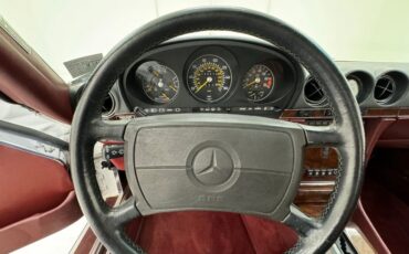 Mercedes-benz-560sl-1987-White-Burgundy-32