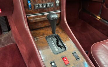 Mercedes-benz-560sl-1987-White-Burgundy-37