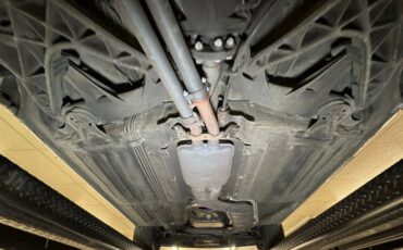 Mercedes-benz-560sl-1987-White-Burgundy-45