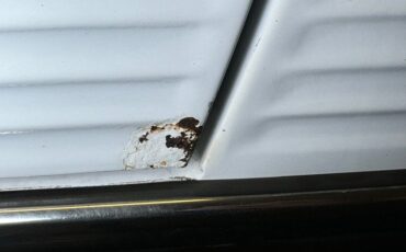 Mercedes-benz-560sl-1987-White-Burgundy-47