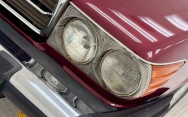 Mercedes-benz-560sl-1989-Garnet-Red-Cream-15