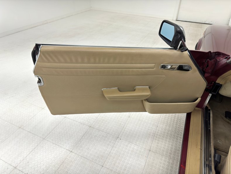 Mercedes-benz-560sl-1989-Garnet-Red-Cream-40