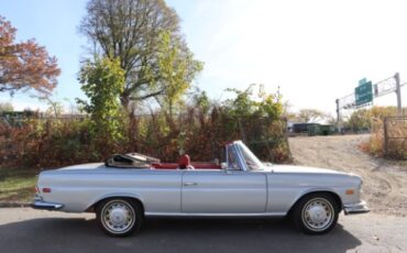 Mercedes-benz-Other-1971-Silver-Red-1