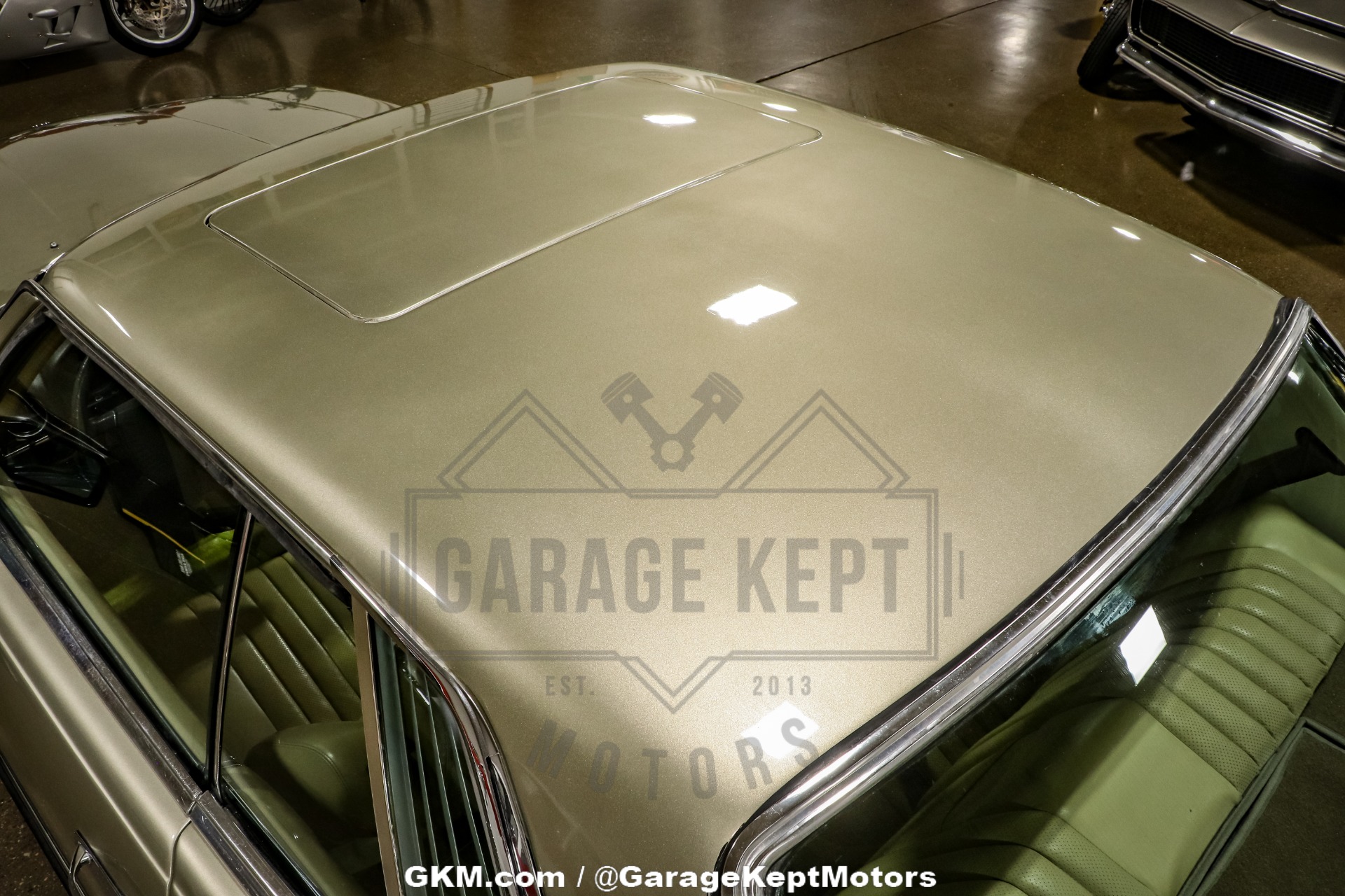 Mercedes-benz-Other-1976-Gold-BeigeTan-24