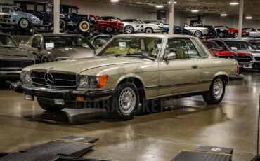 Mercedes-benz-Other-1976-Gold-BeigeTan-29