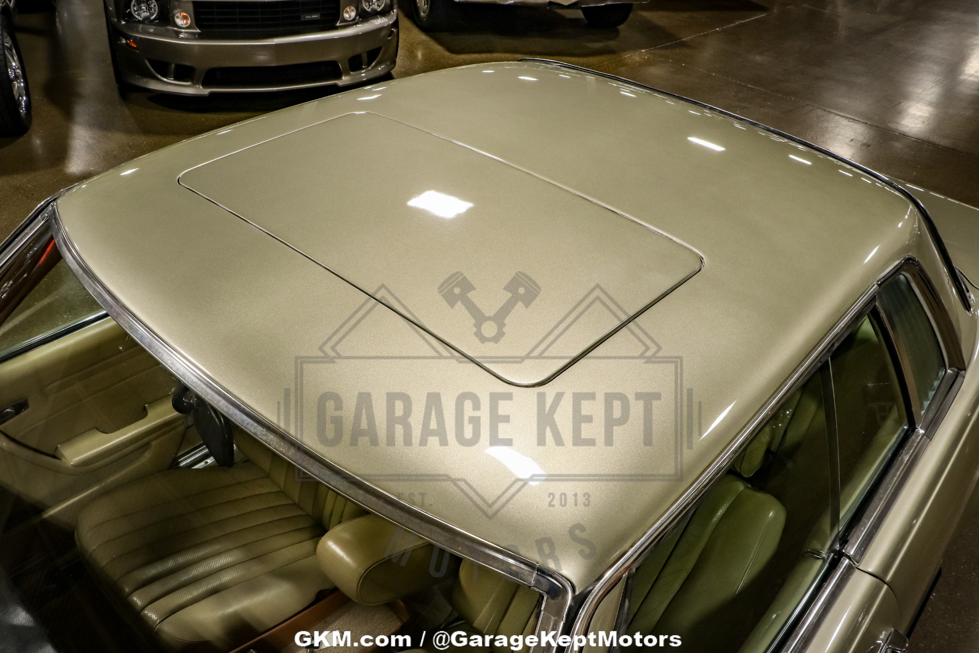 Mercedes-benz-Other-1976-Gold-BeigeTan-39