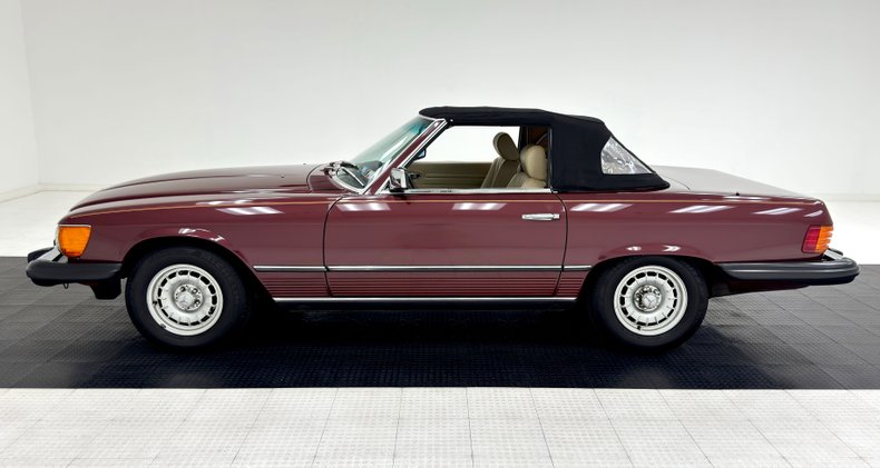 Mercedes-benz-Other-1985-Cabernet-Red-Metalli-Beige-3