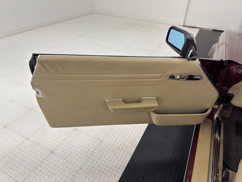 Mercedes-benz-Other-1985-Cabernet-Red-Metalli-Beige-32