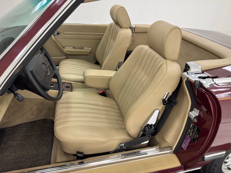 Mercedes-benz-Other-1985-Cabernet-Red-Metalli-Beige-34