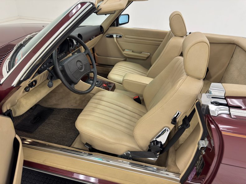 Mercedes-benz-Other-1985-Cabernet-Red-Metalli-Beige-35