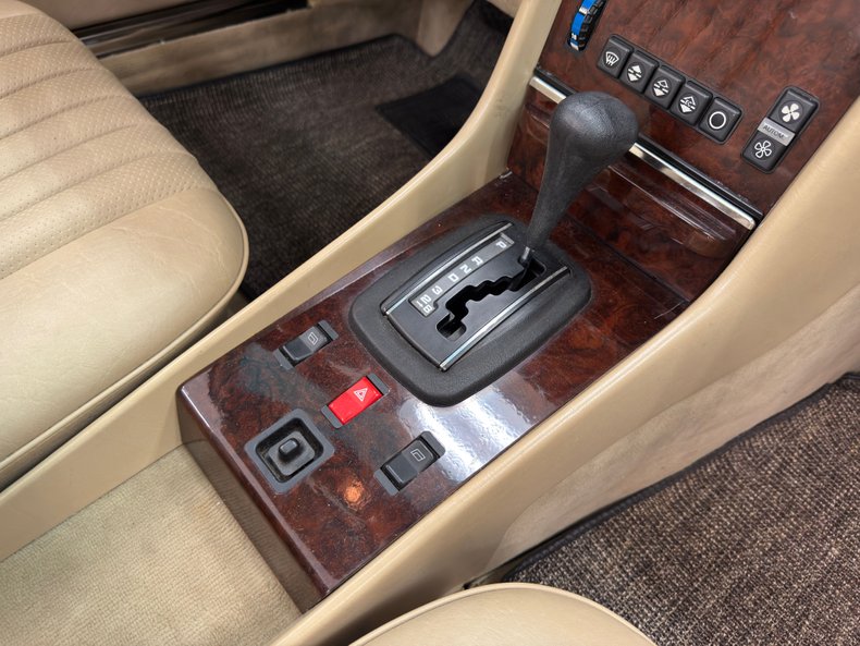 Mercedes-benz-Other-1985-Cabernet-Red-Metalli-Beige-45