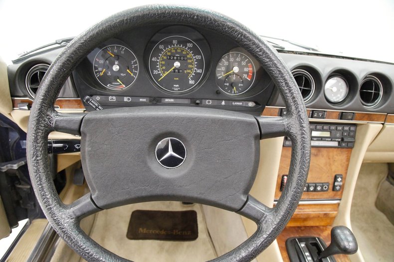 Mercedes-benz-Other-1985-Nautical-Blue-Metall-Beige-2
