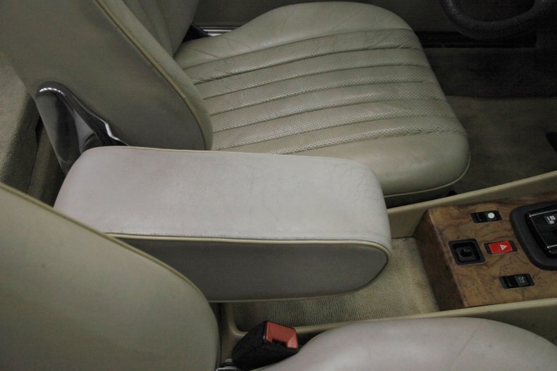 Mercedes-benz-Other-1985-Nautical-Blue-Metall-Beige-40