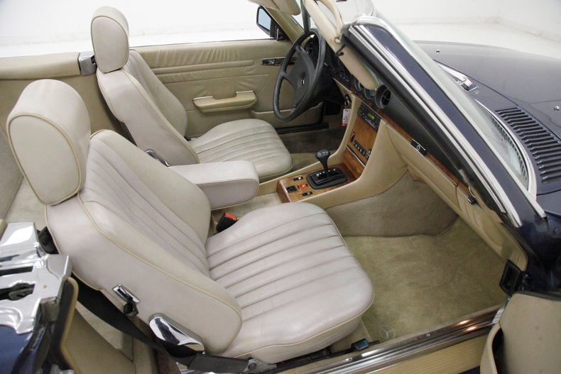 Mercedes-benz-Other-1985-Nautical-Blue-Metall-Beige-41