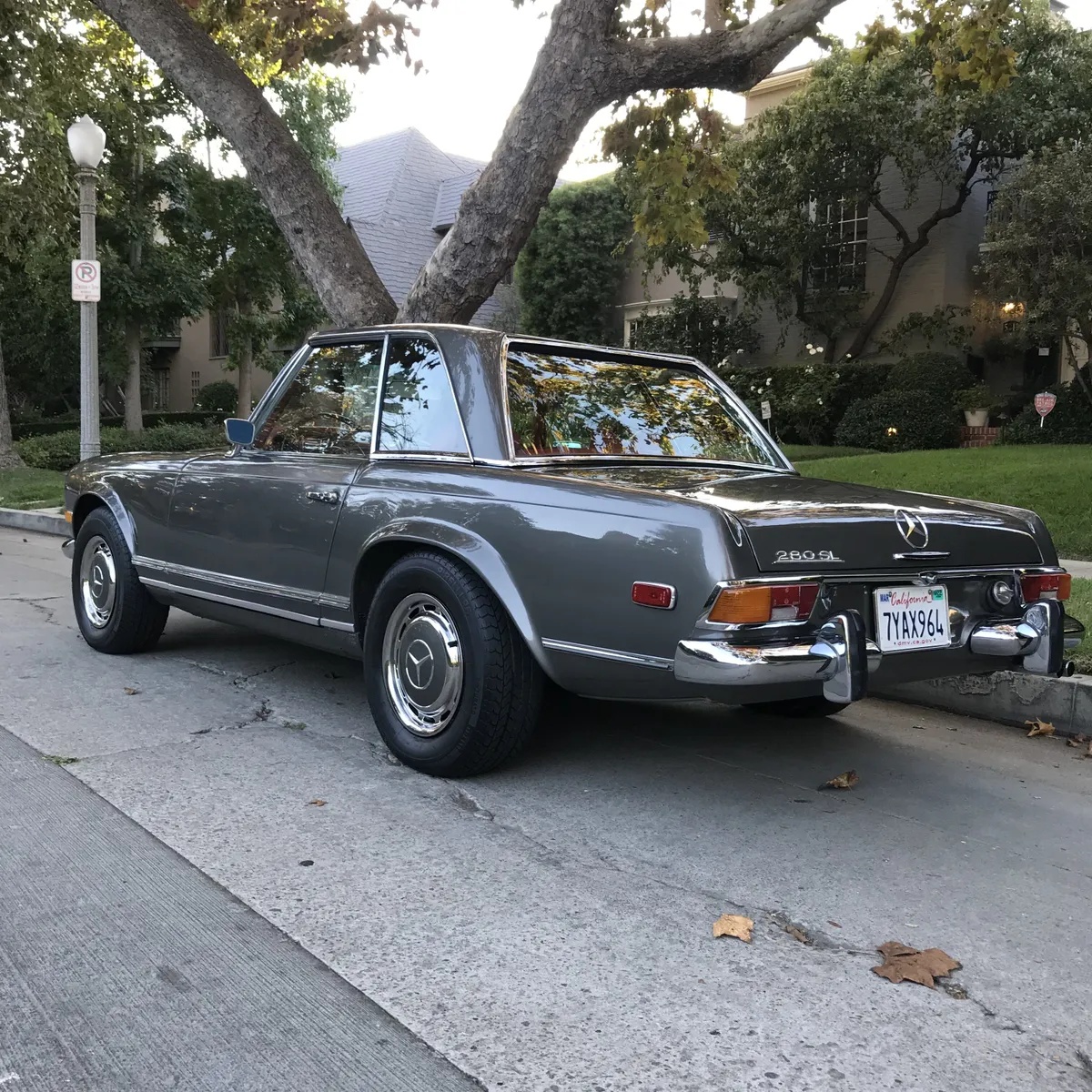 Mercedes-benz-Sl-class-1969-Anthracite-Grey-172-Red-Leather-299-11