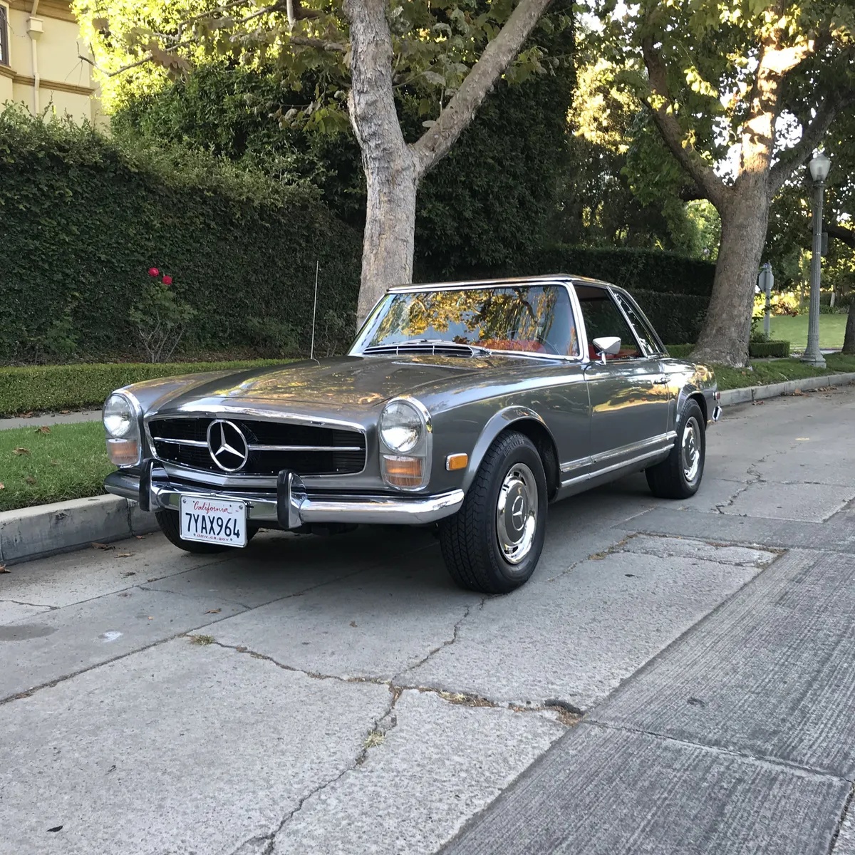 Mercedes-benz-Sl-class-1969-Anthracite-Grey-172-Red-Leather-299-9