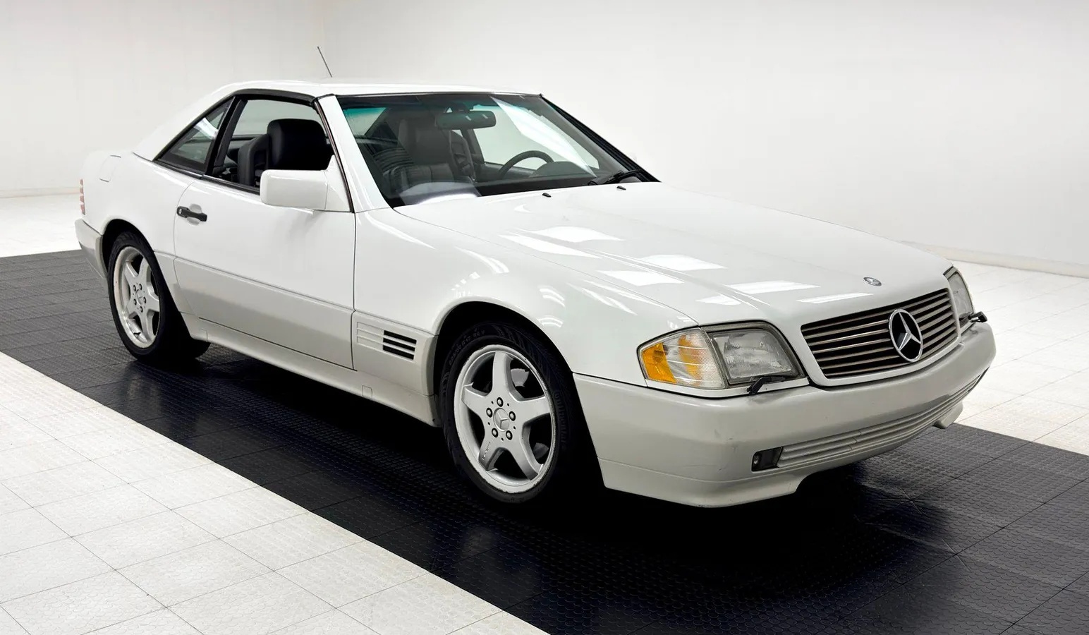 Mercedes-benz-Sl320-1995-Polar-White-Gray-12