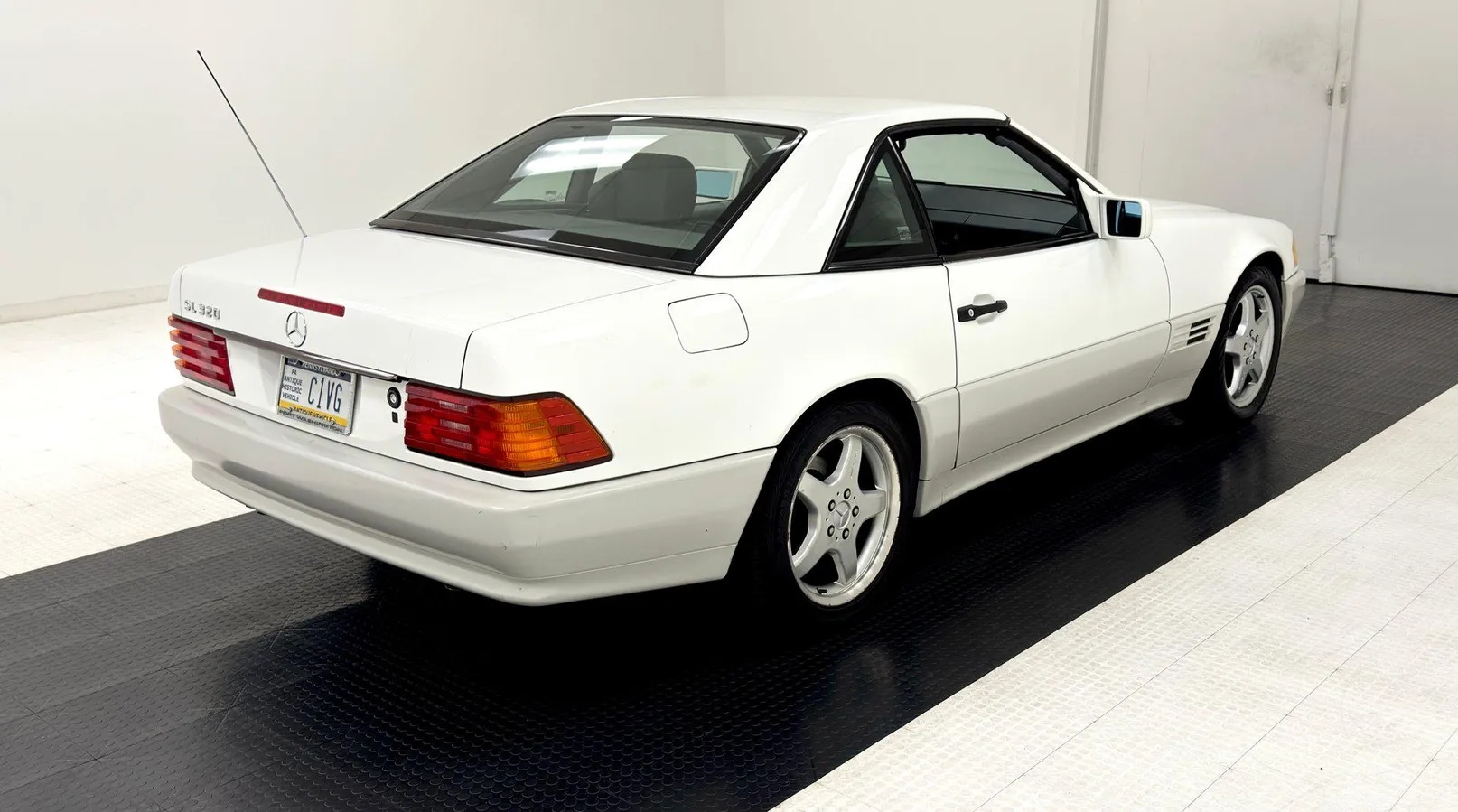 Mercedes-benz-Sl320-1995-Polar-White-Gray-18