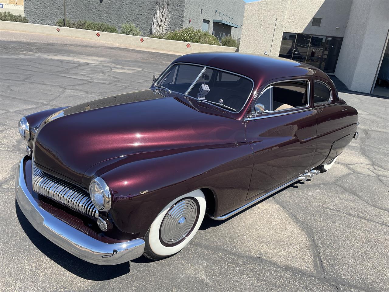 Mercury-2-dr-coupe-1949-Maroon-Tan-1