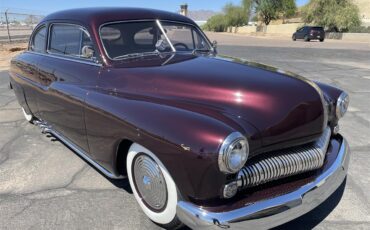 Mercury-2-dr-coupe-1949-Maroon-Tan-3