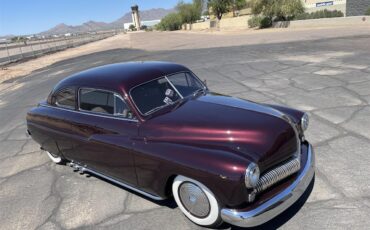 Mercury-2-dr-coupe-1949-Maroon-Tan-5