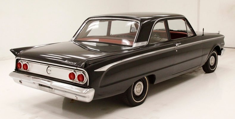 Mercury-Comet-1962-Black-Red-2