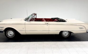 Mercury-Comet-1963-Sulanta-White-Red-2