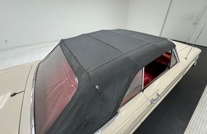 Mercury-Comet-1963-Sulanta-White-Red-27