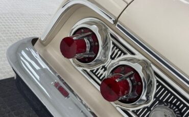 Mercury-Comet-1963-Sulanta-White-Red-29