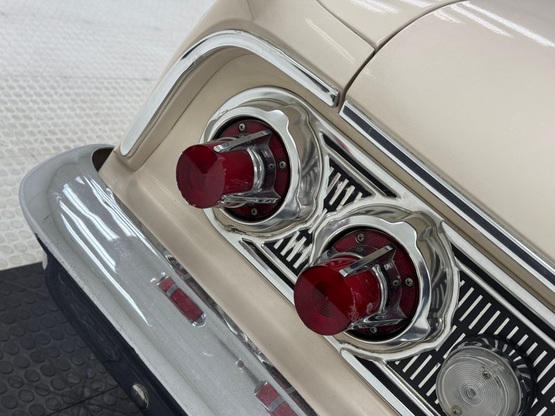 Mercury-Comet-1963-Sulanta-White-Red-29