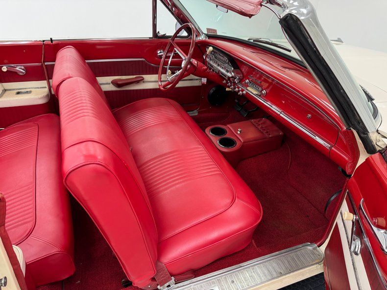 Mercury-Comet-1963-Sulanta-White-Red-43