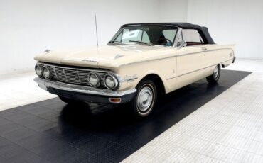 Mercury-Comet-1963-Sulanta-White-Red-48