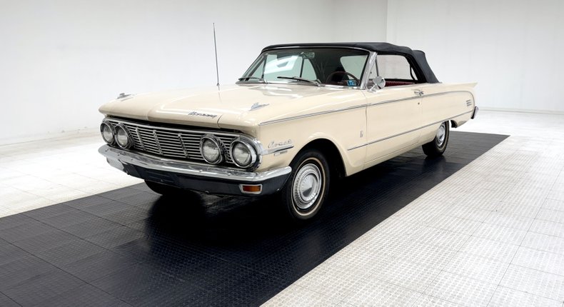 Mercury-Comet-1963-Sulanta-White-Red-48
