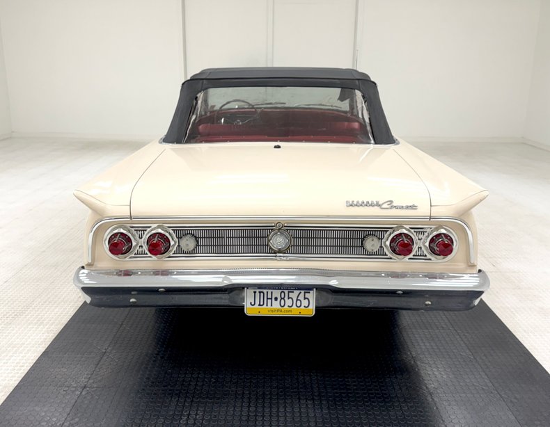 Mercury-Comet-1963-Sulanta-White-Red-5