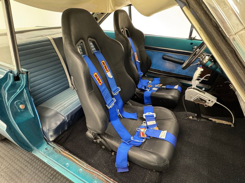 Mercury-Comet-1964-Turquoise-Black-38