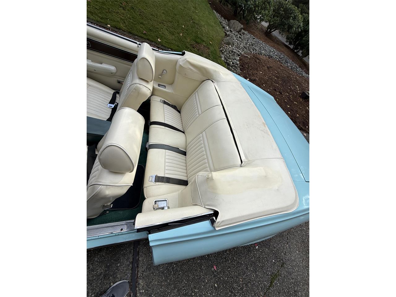 Mercury-Cougar-1969-Robins-egg-Blue-WhiteGreen-17