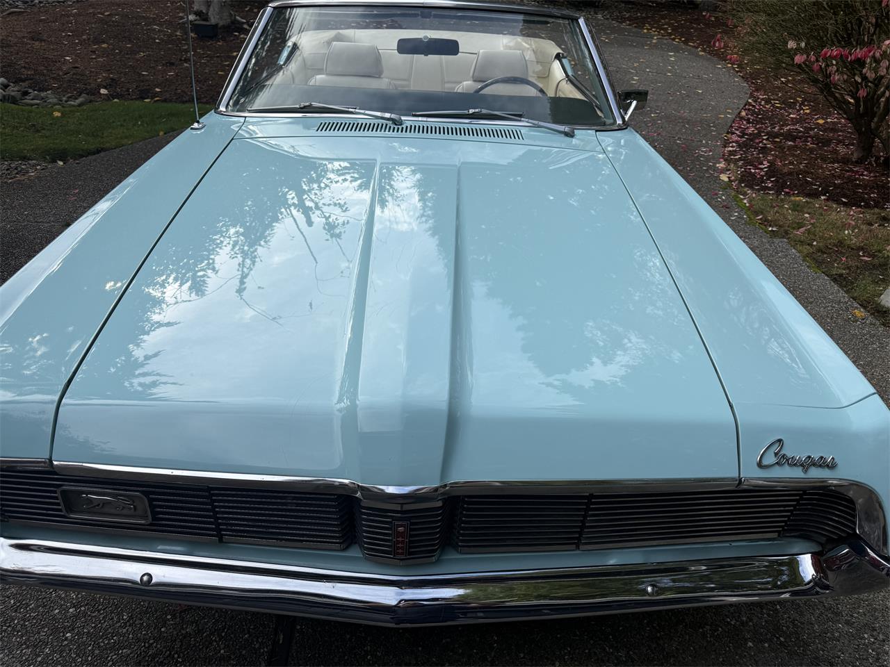 Mercury-Cougar-1969-Robins-egg-Blue-WhiteGreen-5