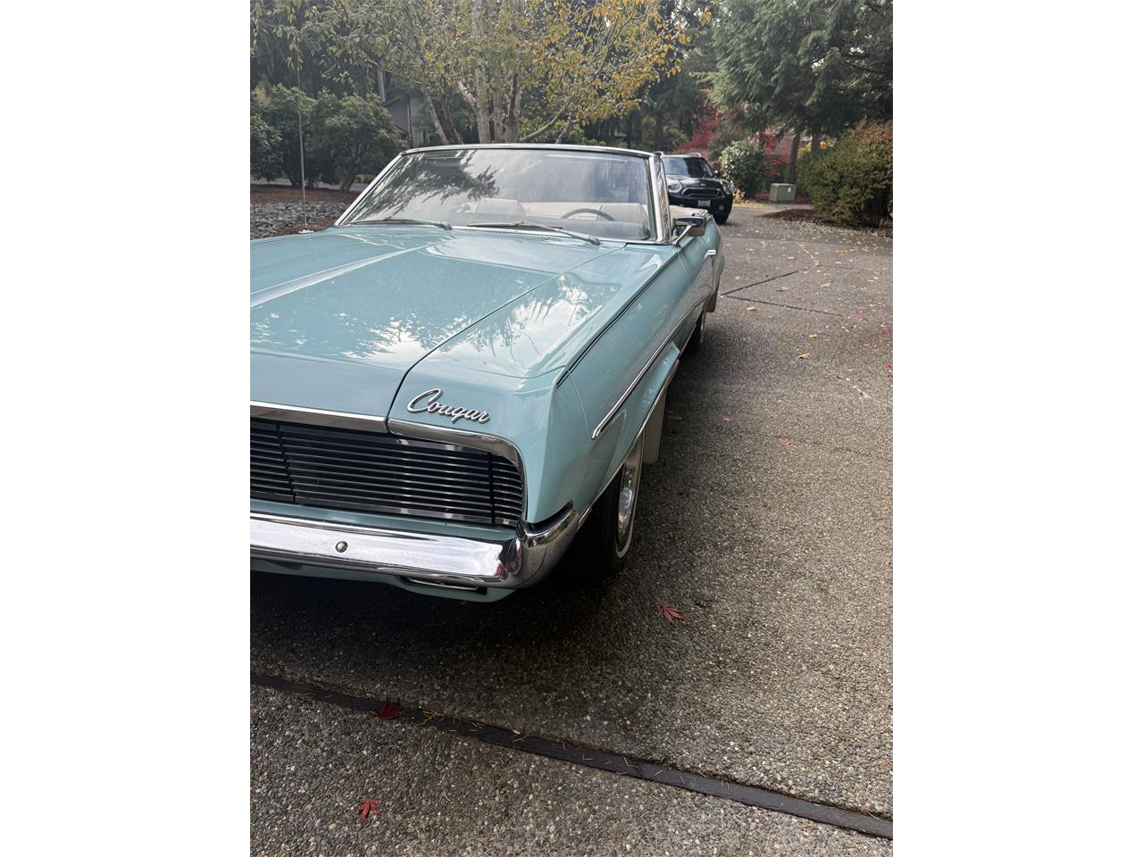 Mercury-Cougar-1969-Robins-egg-Blue-WhiteGreen-6
