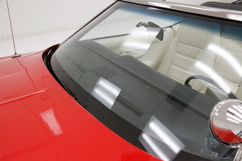 Mercury-Cougar-1973-Bright-Red-White-16