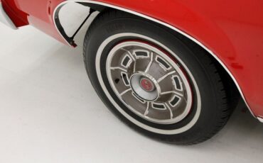 Mercury-Cougar-1973-Bright-Red-White-21