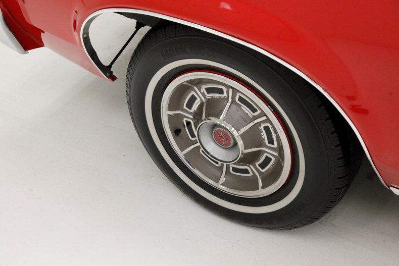 Mercury-Cougar-1973-Bright-Red-White-21