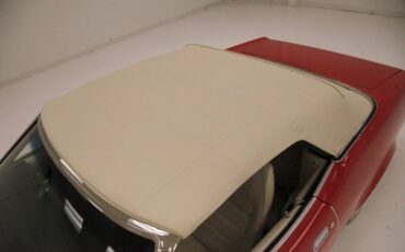 Mercury-Cougar-1973-Bright-Red-White-22