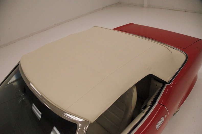 Mercury-Cougar-1973-Bright-Red-White-22