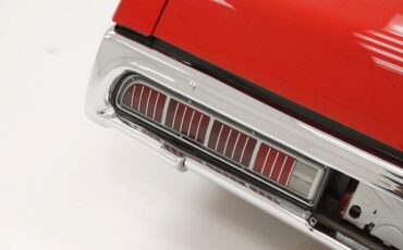 Mercury-Cougar-1973-Bright-Red-White-24