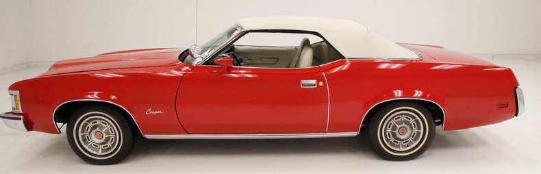 Mercury-Cougar-1973-Bright-Red-White-3