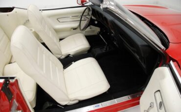 Mercury-Cougar-1973-Bright-Red-White-39