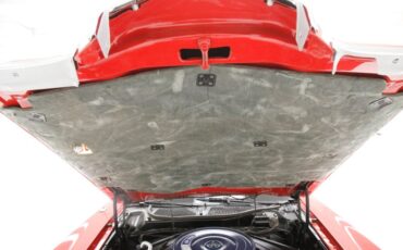 Mercury-Cougar-1973-Bright-Red-White-4