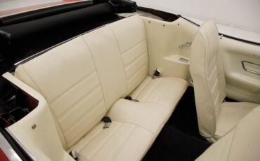 Mercury-Cougar-1973-Bright-Red-White-40