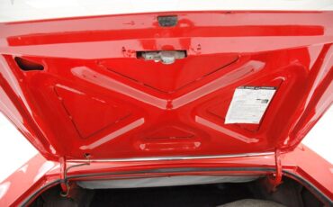 Mercury-Cougar-1973-Bright-Red-White-42